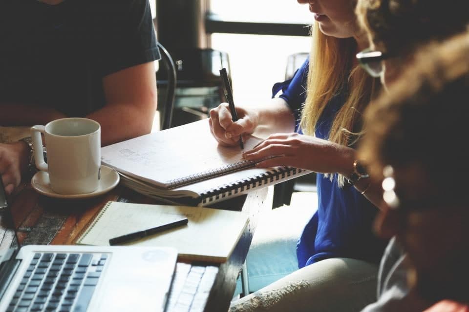 Reviews and the other opinion, people in conversation